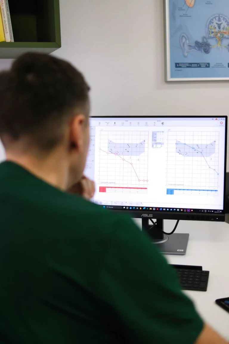Centerton-aparaty sluchowe-badanie sluchu-refundacja-nfz-pfron